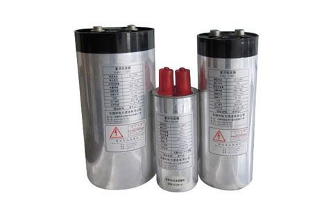 哪些環(huán)境會(huì)對(duì)電容器的性能產(chǎn)生影響？